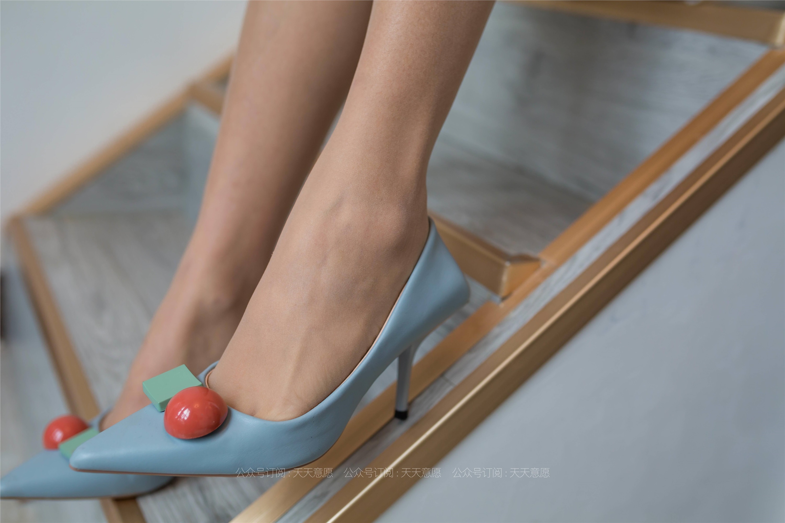 IESS异思趣向 - 模特：婉苹《自愈系白色玫瑰》